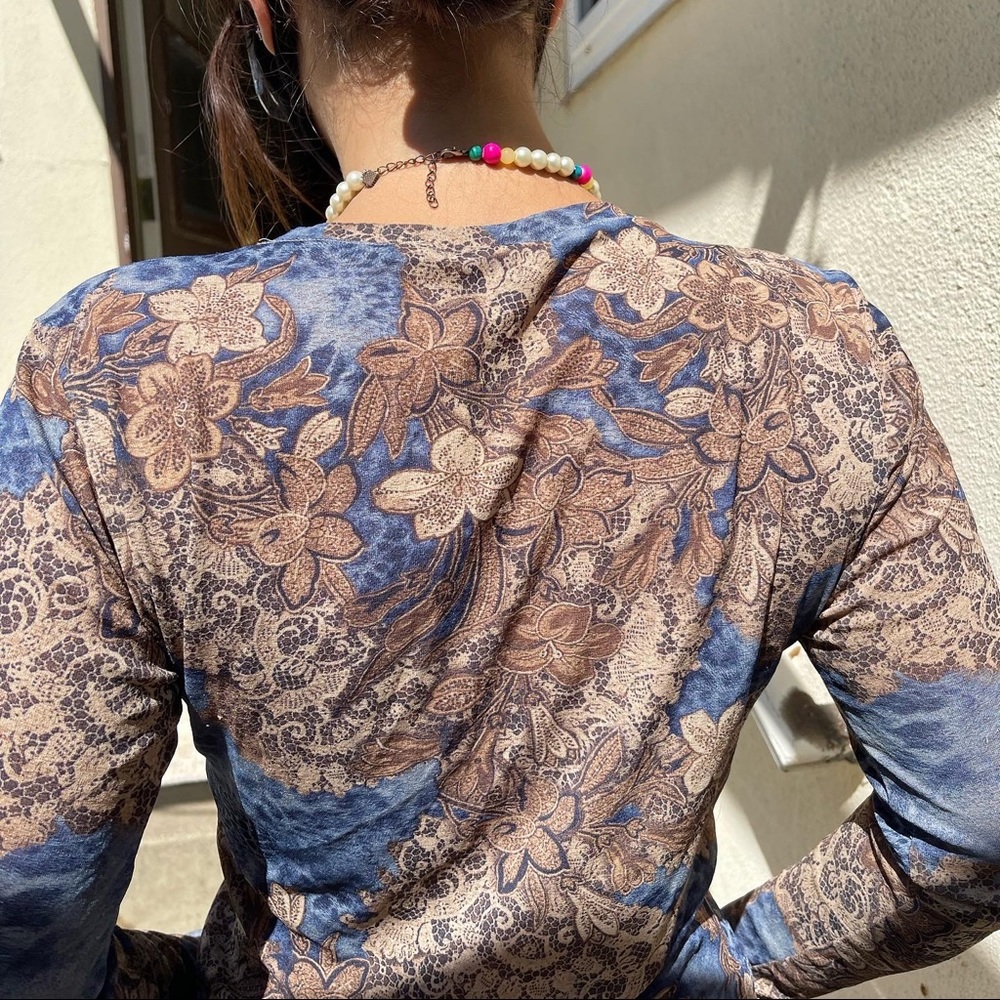 mesh blue & brown long sleeve top! perfect for layering this fall